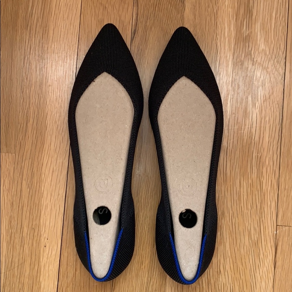 Rothy’s pointed black flats